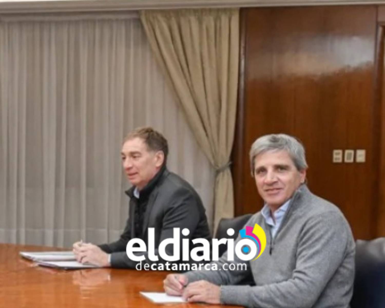 Jalil recibe a  Santilli, Caputo, y el gobernador de Santiago del Estero, Elías Suárez