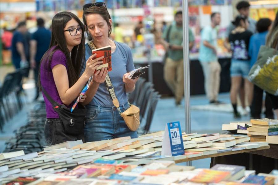 La Feria del Libro y el Festival del Ponchito vuelven en octubre al Predio Ferial