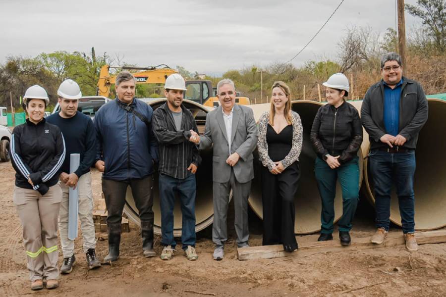 Gobierno puso en marcha obra de infraestructura hídrica para fortalecer el riego en Capayán y el Valle Central