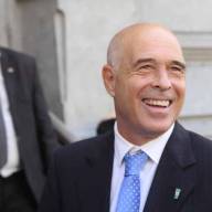 Por los viajes de Milei y Villarruel, Bartolomé Abdala quedará a cargo del Ejecutivo