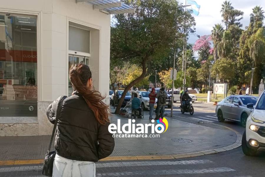 Alerta amarilla por fuertes vientos para la tarde de este viernes en Capital
