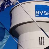 El Gobierno nacional define la concesión de AySA entre dos grupos empresarios