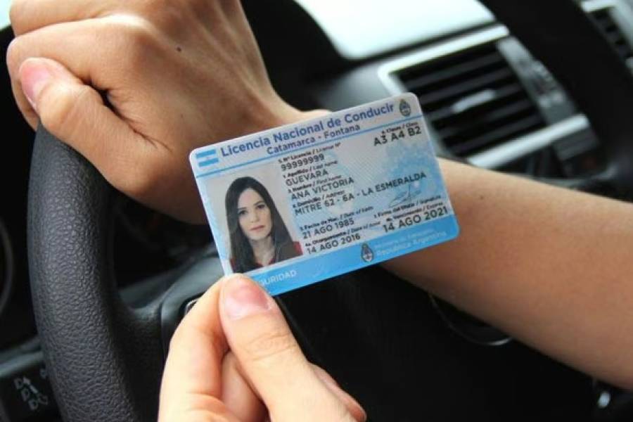 Renovación de la licencia de conducir: edades límite y vigencia del registro