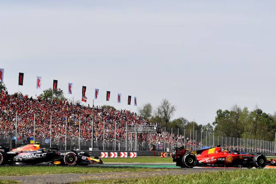 Fórmula 1: con la bandera argentina en el casco, Colapinto sale a la pista de Monza para su primera práctica