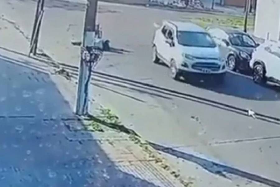 Le amputaron la pierna al joven que estaba en silla de ruedas y fue atropellado por una camioneta en La Plata