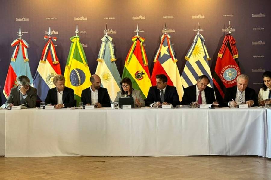 El vicegobernador Dusso junto a Patricia Bullrich y Guillermo Francos en la Comisión Nacional de Fronteras