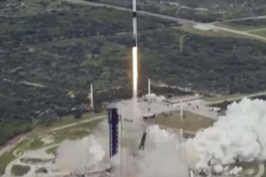 El Gobierno se ofreció para recibir los proyectos espaciales de SpaceX