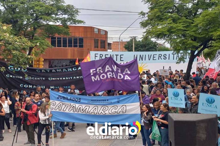 “La toma de la Universidad seguirá todo el tiempo que sea necesario”