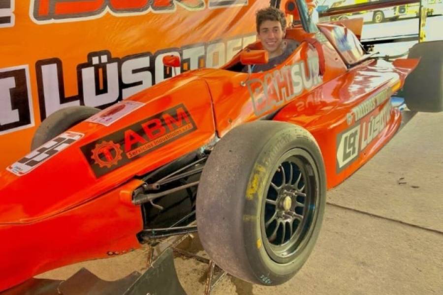 Joven catamarqueño obtuvo un triunfal debut en la Formula 1 Argentina