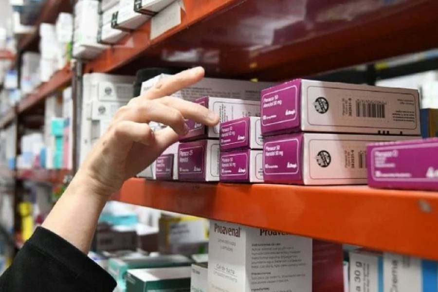 El Gobierno aprobó la exhibición de medicamentos de venta libre en góndolas