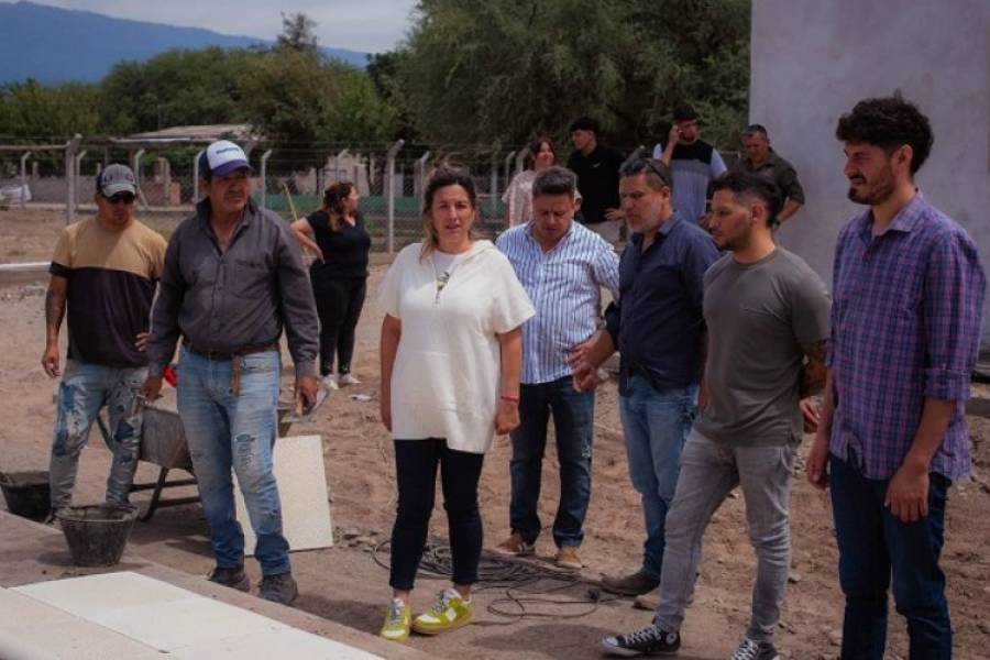 Zenteno supervisó importantes avances de obras en Las Tejas