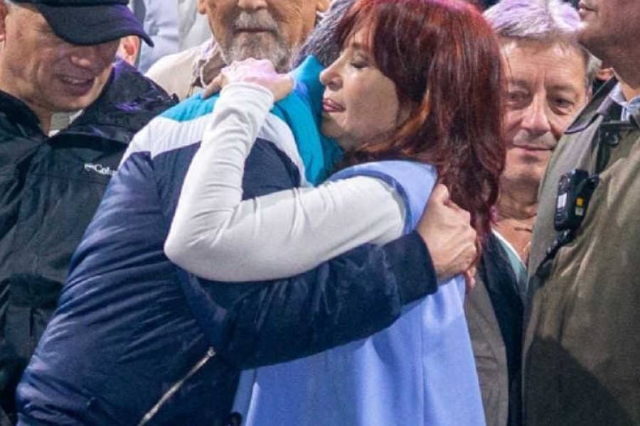 Cristina y Máximo Kirchner irán al banquillo por la causa 